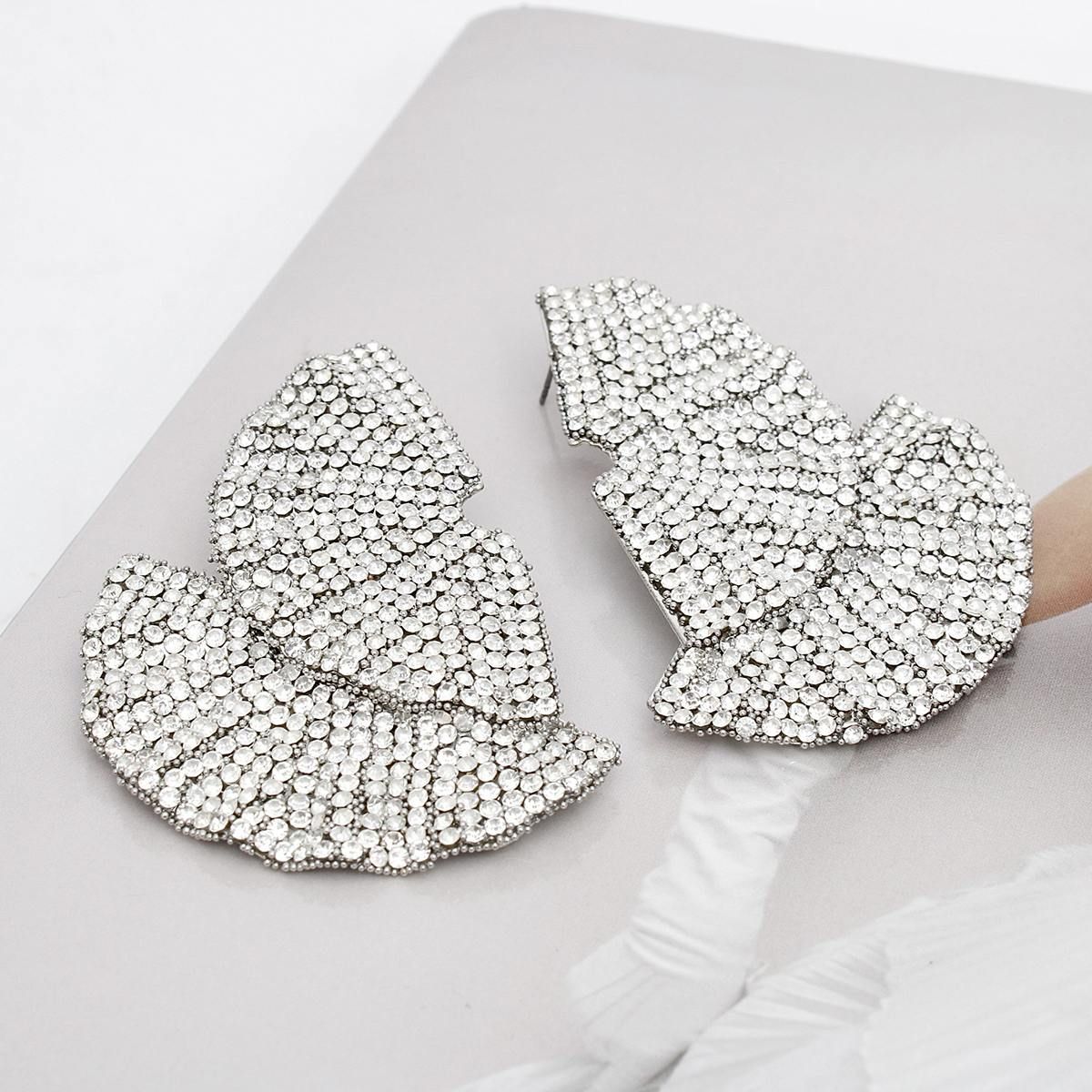 Stud 1920s Silver Ruffle Fan Rhinestone Earrings - Cowgirltops.com