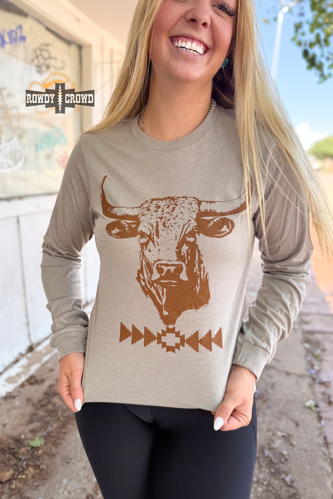 Bandero Bull Long Sleeve - Cowgirltops.com