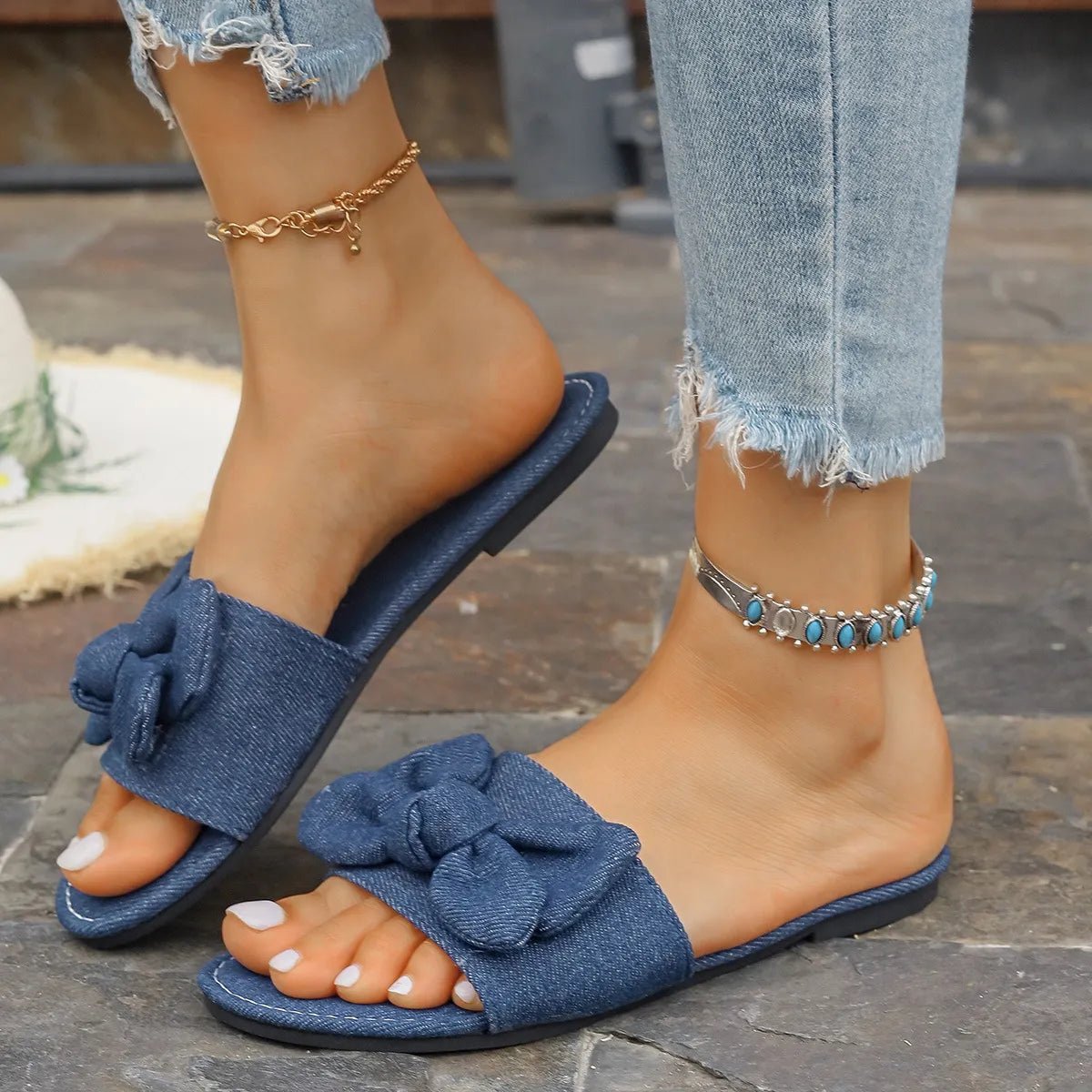 Bow Tie Flat Sandals - Cowgirltops.com