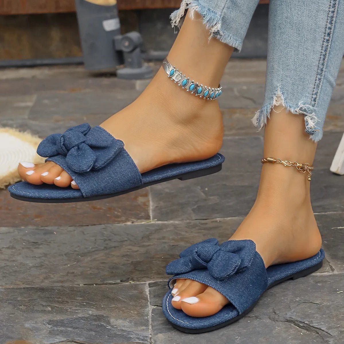 Bow Tie Flat Sandals - Cowgirltops.com