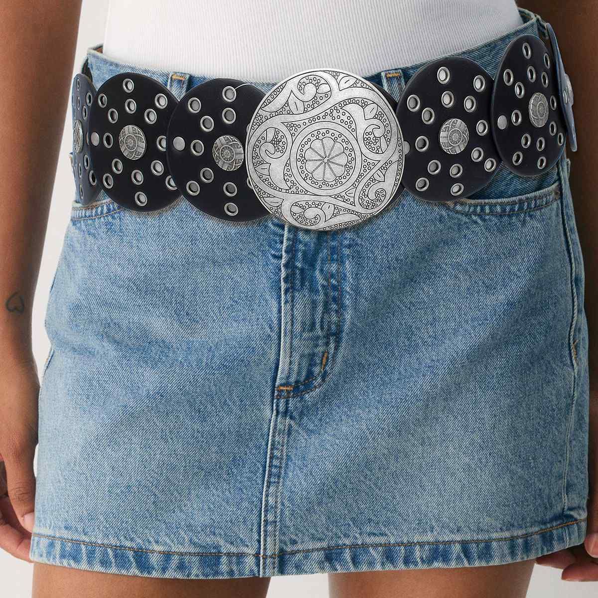 Western Belt Black Circular and Silver Cowboy Chic - Cowgirltops.com